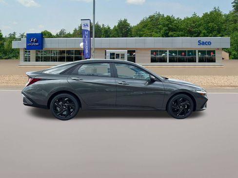 New 2026 Hyundai Elantra Sport FWD image 5