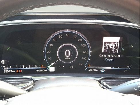 Used 2021 Cadillac Escalade ESV Sport w/ LPO, ONYX Package image 22