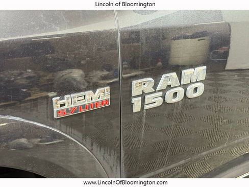 Used 2018 RAM 1500 SLT image 14