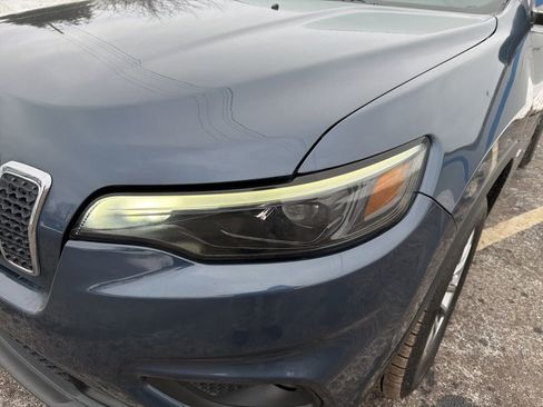 Used 2021 Jeep Cherokee Latitude Lux w/ Comfort/Convenience Group image 9