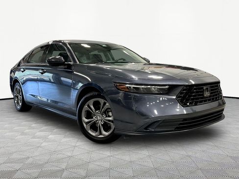 Used 2024 Honda Accord EX image 3