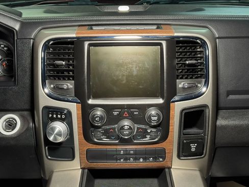 Used 2014 RAM 1500 Laramie image 27