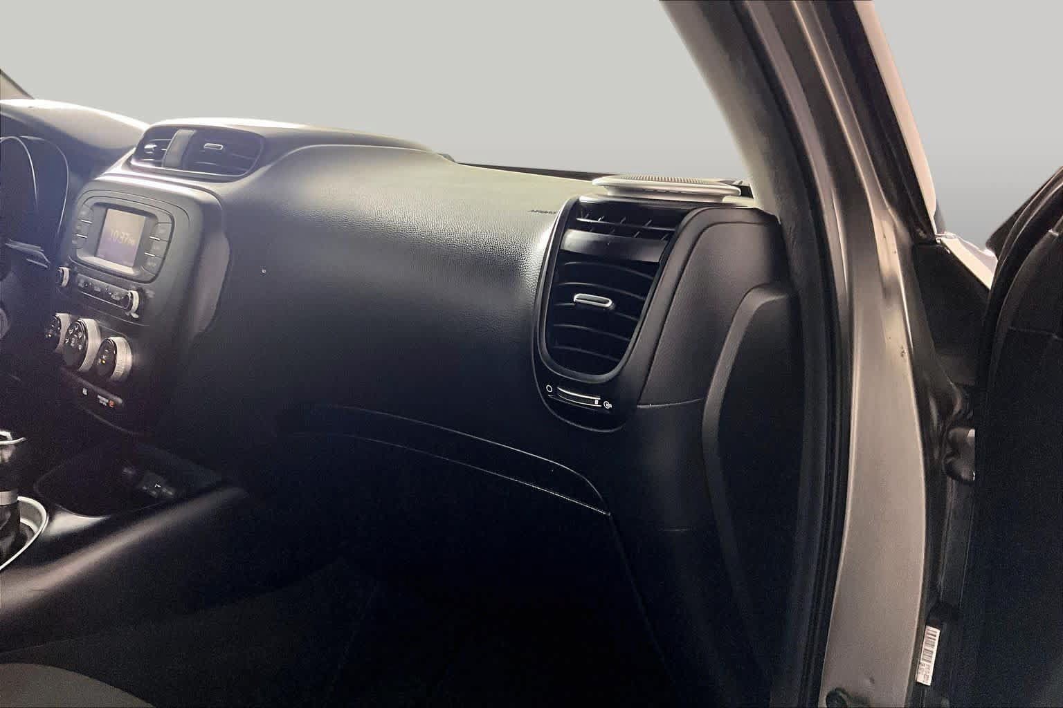 Used 2016 Kia Soul w/ Convenience Package FWD image 14
