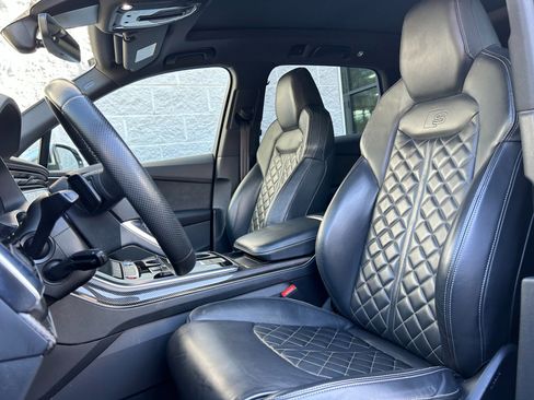 Used 2021 Audi SQ7 Premium Plus w/ Driver Assistance Package image 22