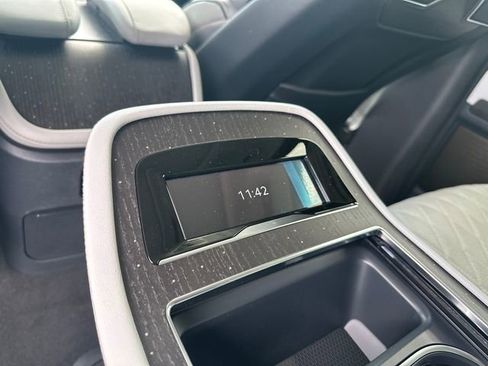 New 2026 Lincoln Navigator Black Label AWD/4WD image 22