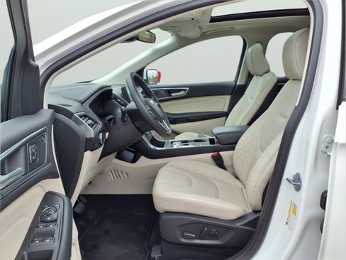 Used 2024 Ford Edge Titanium AWD/4WD image 14