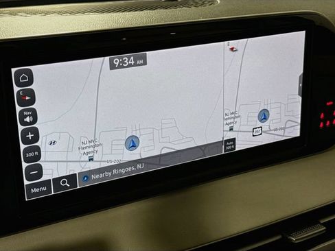 Certified 2024 Hyundai Palisade Limited AWD/4WD image 15