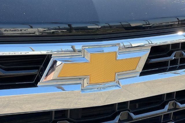 Used 2025 Chevrolet Silverado 1500 LT RWD image 38