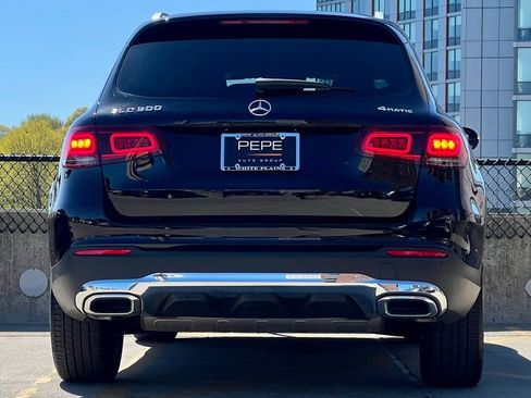 Used 2022 Mercedes-Benz GLC 300 4MATIC image 7
