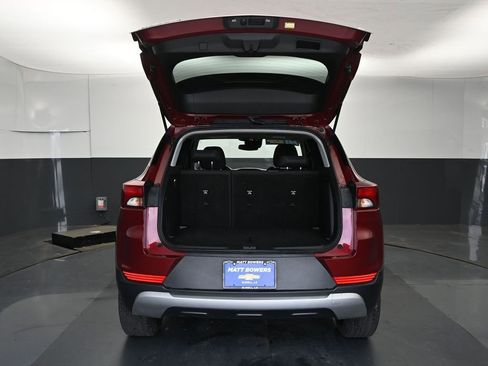 Used 2023 Chevrolet TrailBlazer LT image 11