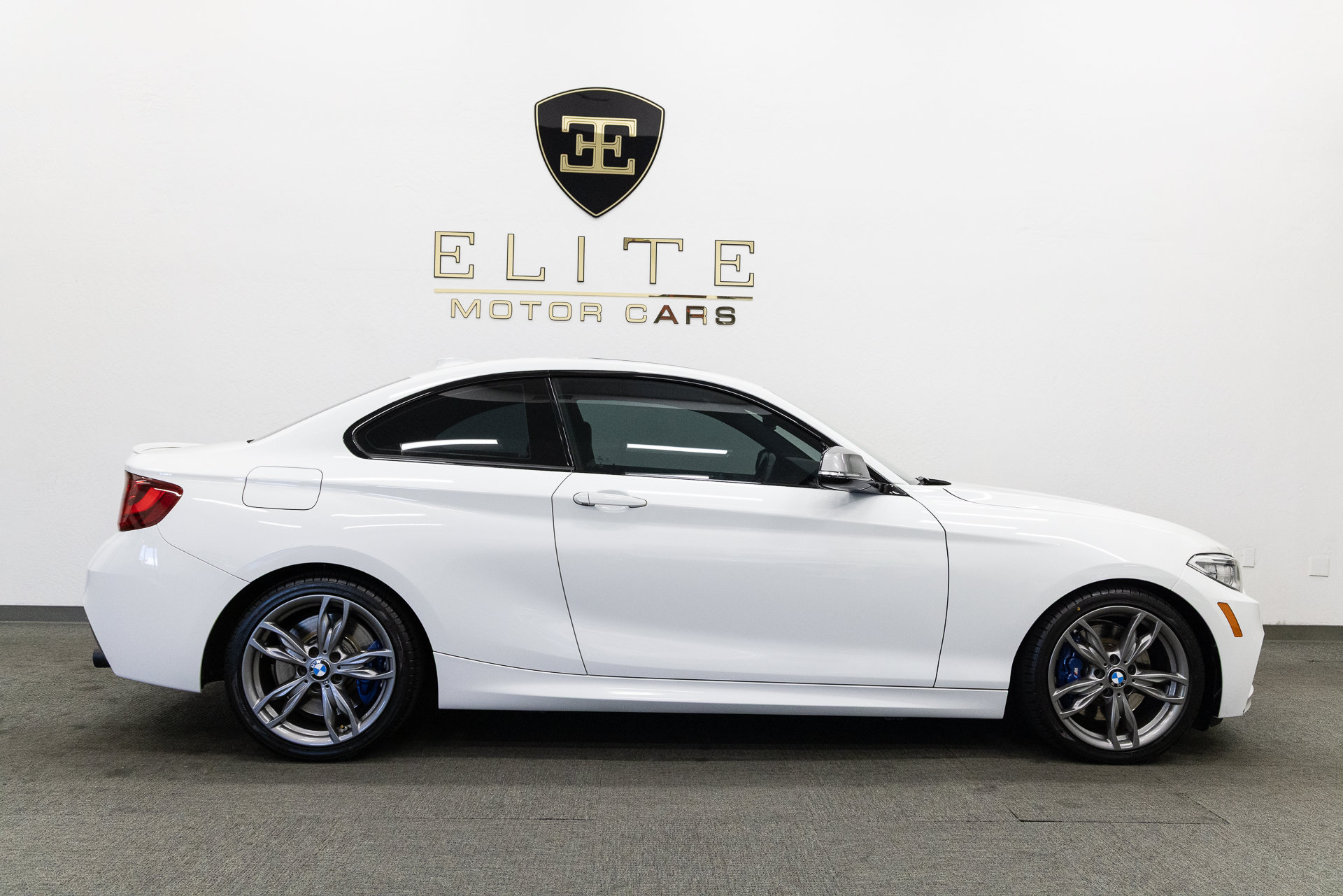 Used 2016 BMW M235i Coupe RWD image 10