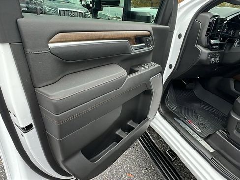 New 2025 Chevrolet Silverado 2500 High Country w/ High Country Premium Package image 11