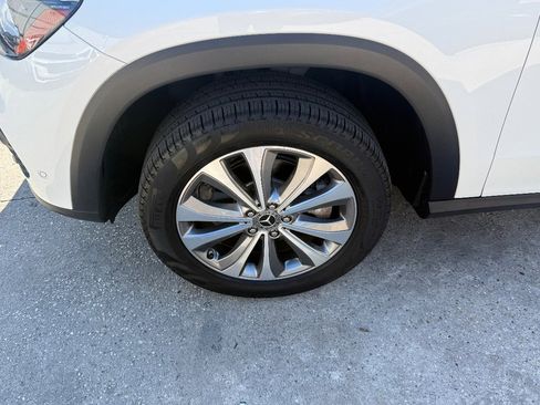 Used 2021 Mercedes-Benz GLE 350 image 9