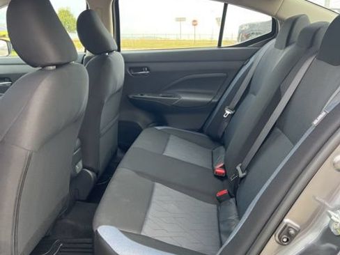 Used 2025 Nissan Versa SV w/ Trunk Package FWD image 10