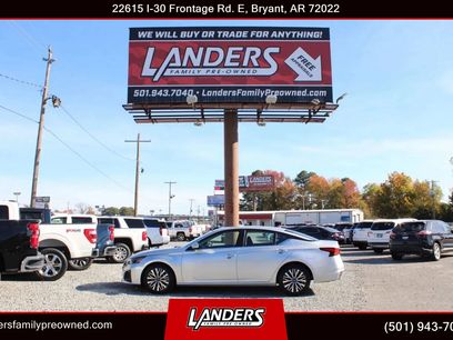 Used 2023 Nissan Altima 2.5 SV