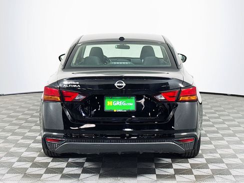 Used 2026 Nissan Altima 2.5 SV FWD image 7