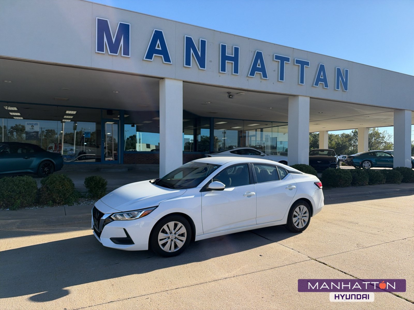 Used 2022 Nissan Sentra S FWD image 1