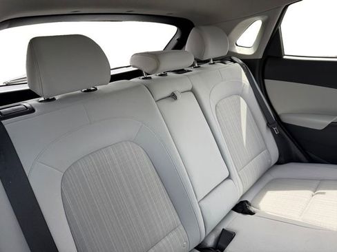 Used 2022 Hyundai Kona SEL image 18