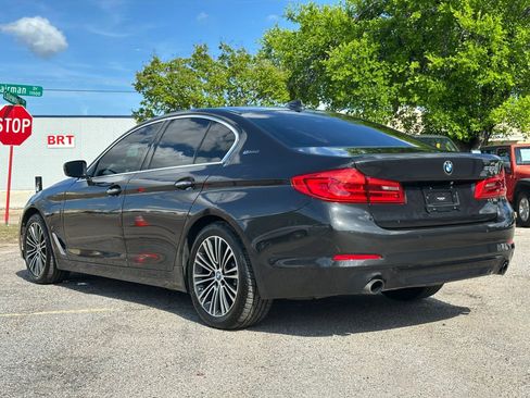 Used 2018 BMW 530e w/ Premium Package 2 image 4