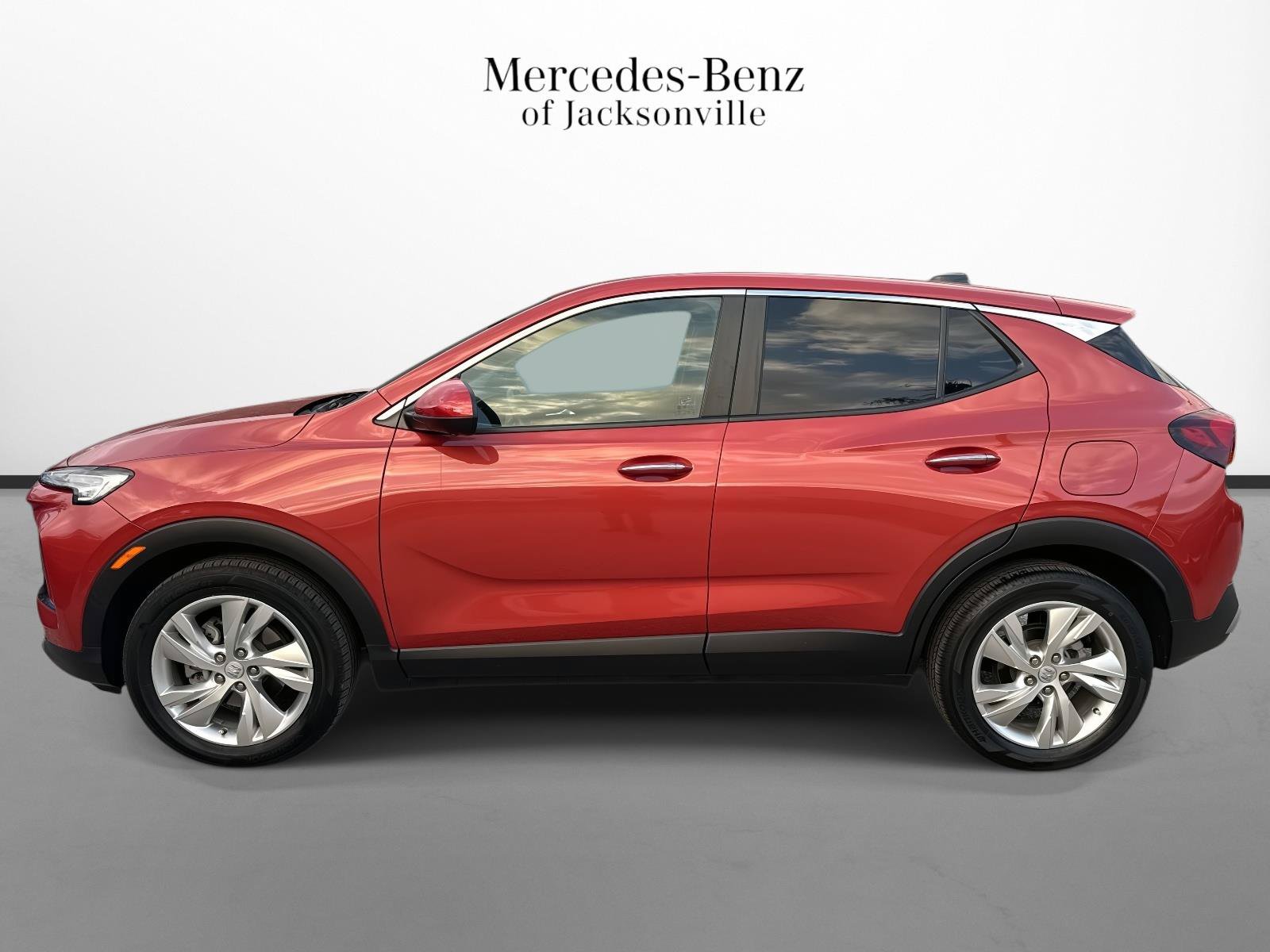 Used 2024 Buick Encore GX Preferred w/ Advanced Technology Package FWD image 6