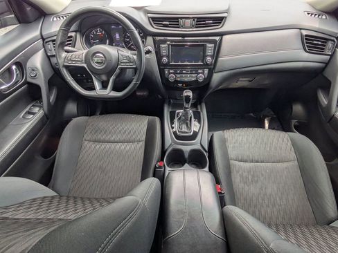 Used 2018 Nissan Rogue SV FWD image 15