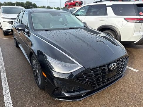 Used 2023 Hyundai Sonata Limited FWD image 4