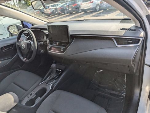 Used 2023 Toyota Corolla LE FWD image 13