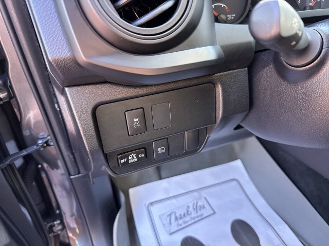 Used 2021 Toyota Tacoma SR w/ SR Convenience Package RWD image 12