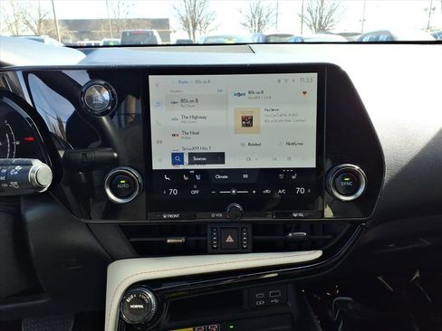 Used 2022 Lexus NX 250 FWD image 11