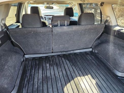 Used 2014 Subaru Outback 2.5i Premium image 7