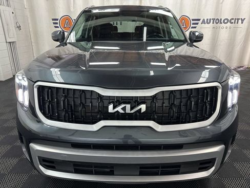 Used 2023 Kia Telluride S AWD/4WD image 4