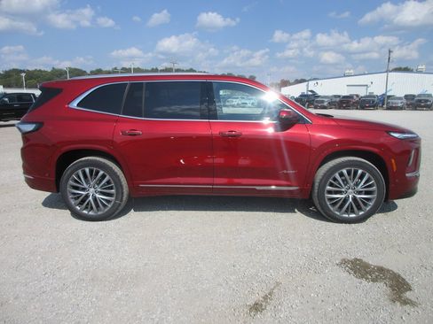 New 2026 Buick Enclave Avenir w/ Super Cruise Package image 3
