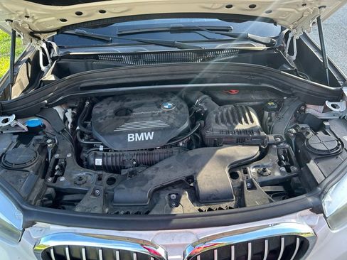 Used 2018 BMW X1 sDrive28i FWD image 10