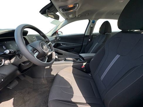 New 2026 Hyundai Elantra SE w/ Cargo Package FWD image 9