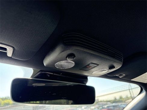 Certified 2022 Ford Mustang Coupe image 32