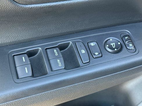 Certified 2024 Honda CR-V EX image 18