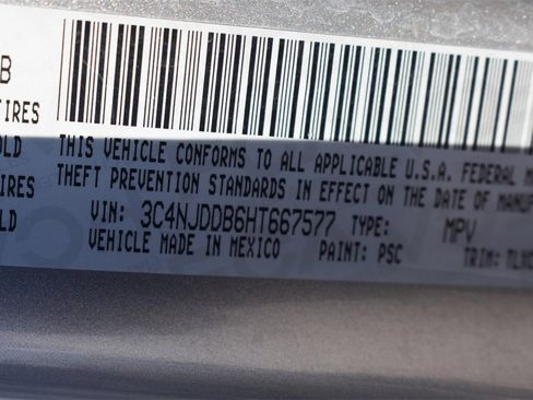 Used 2017 Jeep Compass Trailhawk w/ Leather Interior Group image 39