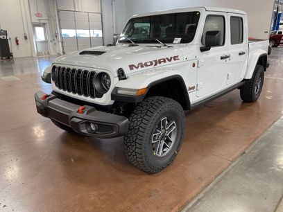 New 2025 Jeep Gladiator Mojave