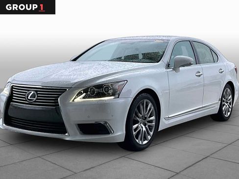 Used 2013 Lexus LS 460 w/ Comfort Pkg RWD image 1