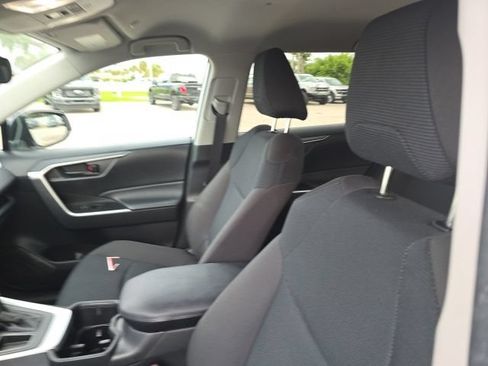 Used 2024 Toyota RAV4 LE FWD image 8