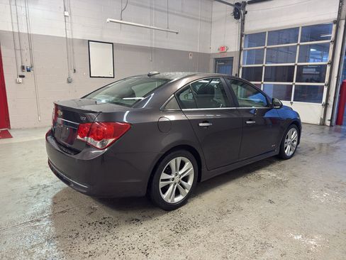 Used 2015 Chevrolet Cruze LTZ w/ Sun, Sound and Sport Package FWD image 6