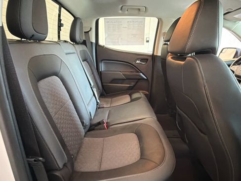 Used 2022 Chevrolet Colorado Z71 w/ Safety Package image 28