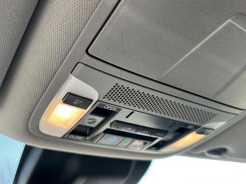 Used 2017 Acura MDX SH-AWD w/ Technology Package image 31