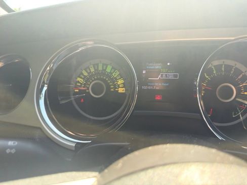 Used 2013 Ford Mustang GT Premium RWD image 15