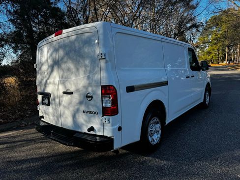 Used 2019 Nissan NV 1500 SV image 4
