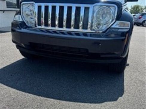 Used 2011 Jeep Liberty Sport w/ Popular Equipment Group image 4