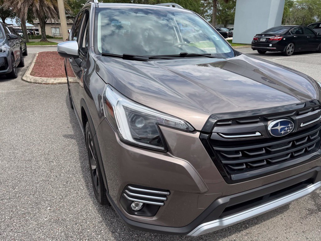 Used 2023 Subaru Forester Touring AWD/4WD image 16