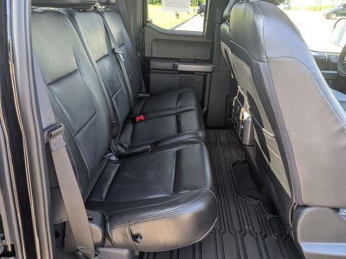 Used 2019 Ford F150 XLT w/ Equipment Group 302A Luxury RWD image 33