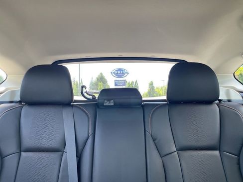 Used 2021 Subaru Crosstrek 2.5i Limited w/ Moonroof Package 2 AWD/4WD image 16