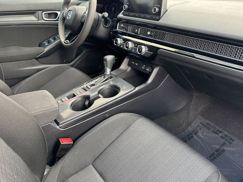 Used 2023 Honda Civic LX image 31